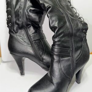 Elegant Black Women's Heeled Boots